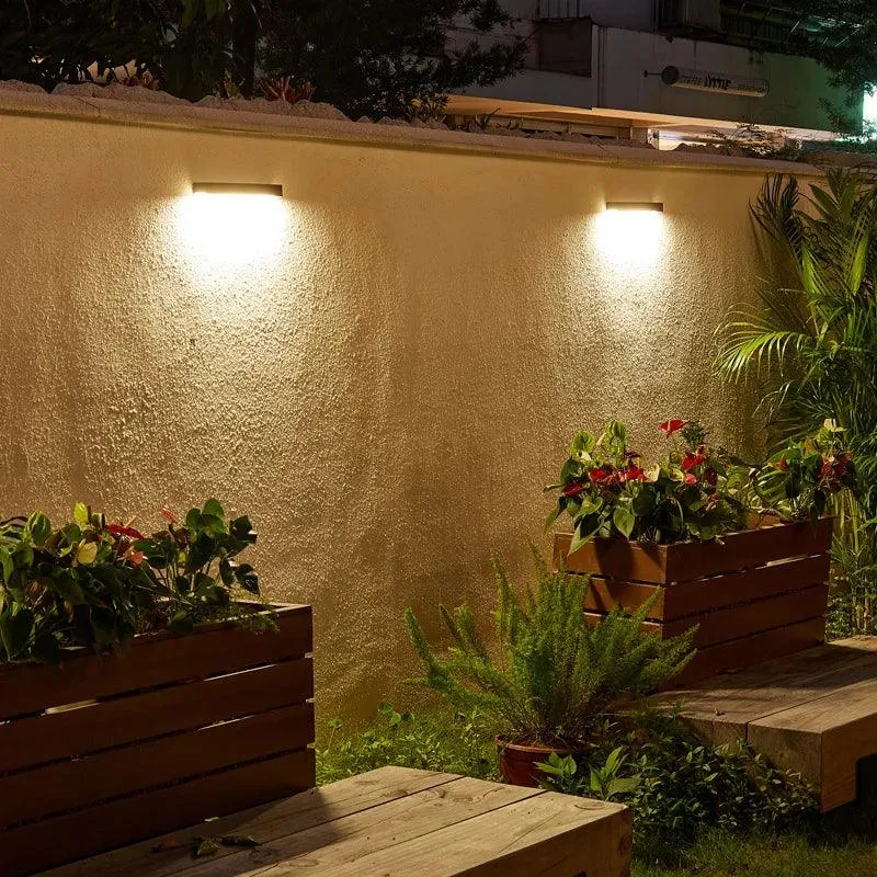 Luminaire Extérieur Mural / PRETIGO