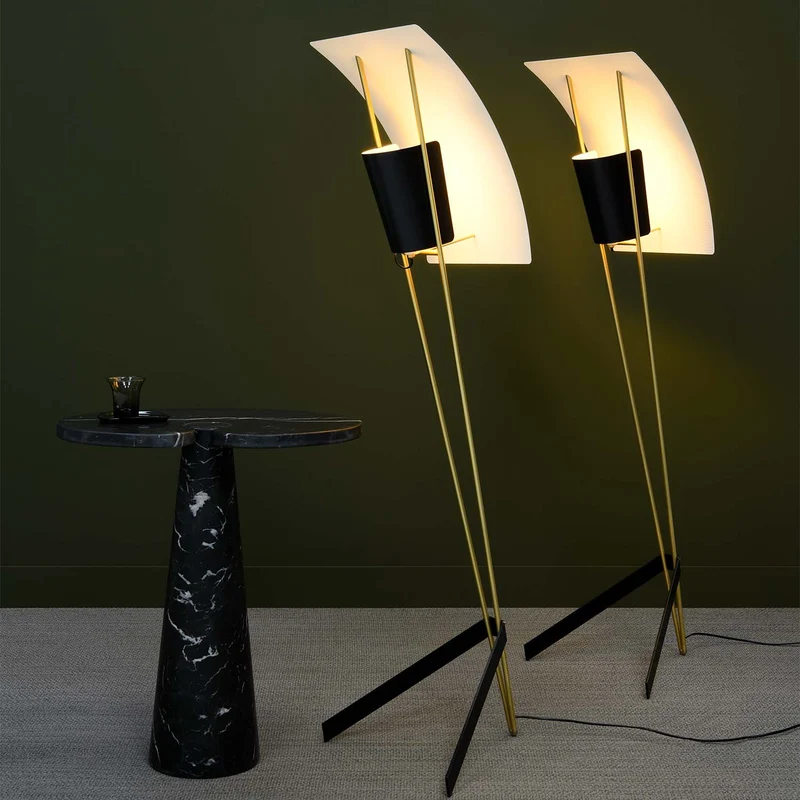 G30 - Lampadaire en acier et laiton, style vintage