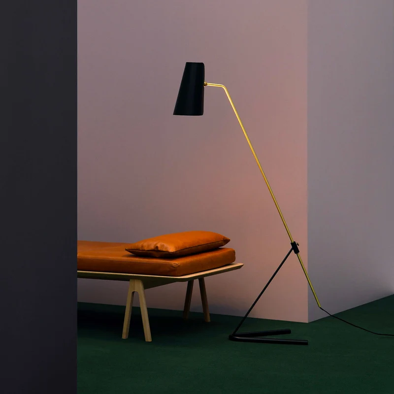 G21 - Lampadaire en acier et laiton, style vintage
