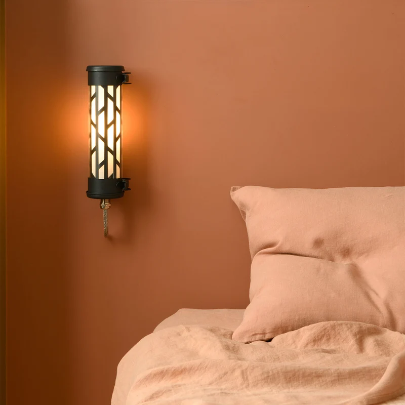 BELLEVILLE NANO - Applique murale étanche IP68 en acier et verre, style industriel