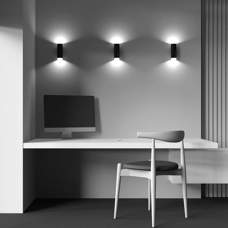 Kilt - Applique murale LED à lumière dirigée en acier, style contemporain