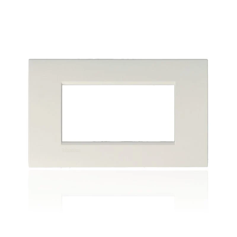 BTICINO LNC4804BN - Placca 4 Posti Quadra Bianco Puro Livinglight Air