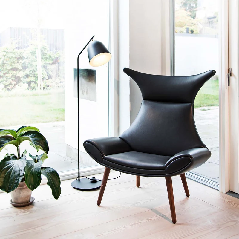 Model 355 Caché - Lampadaire en acier et papier plissé, style scandinave