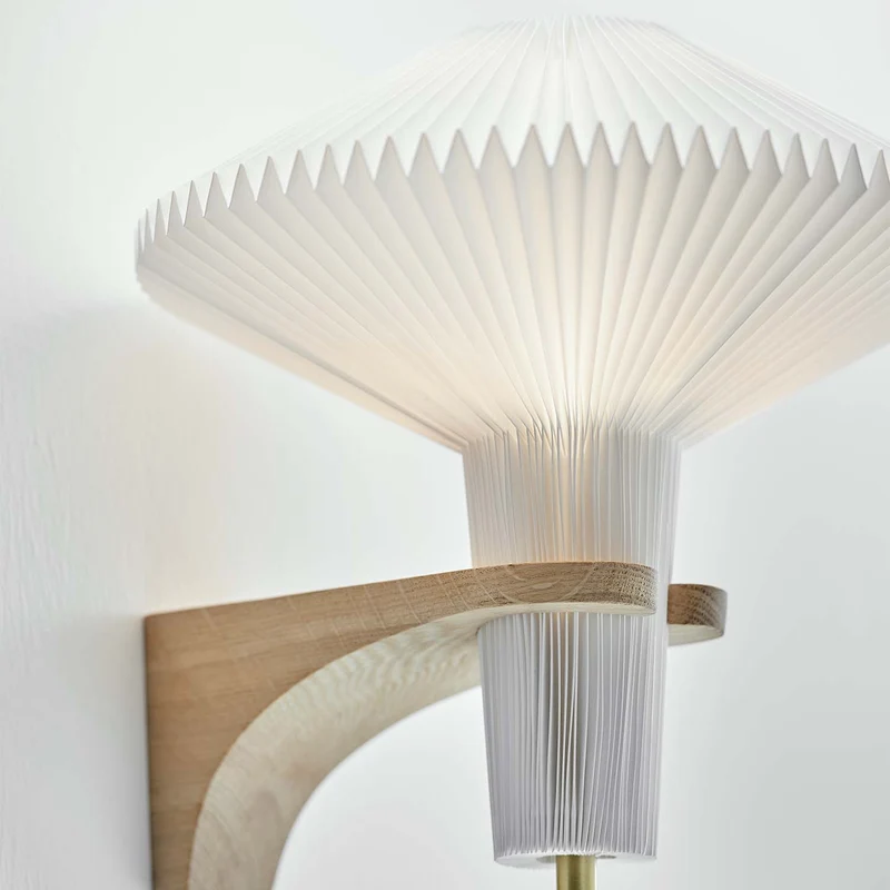 Model 204 Mushroom - Applique murale en bois et papier plissé, style vintage