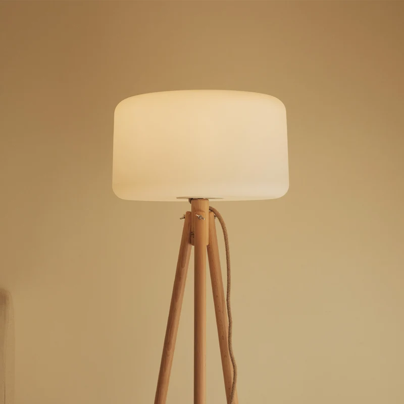 LAMPADA DA TERRA CON GAMBE IN LEGNO CHLOE 140 | INTERNI