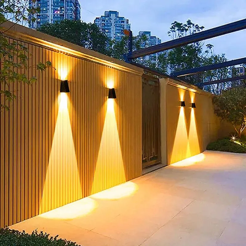 Luminaire Extérieur Mural / OPUL
