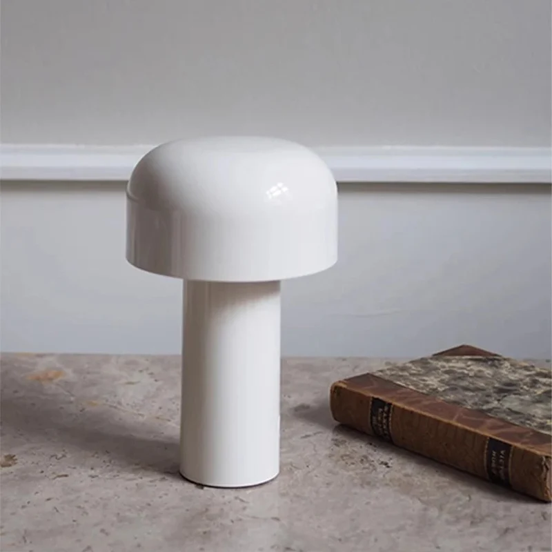 Luminaire de Table / Chevet / VOLT