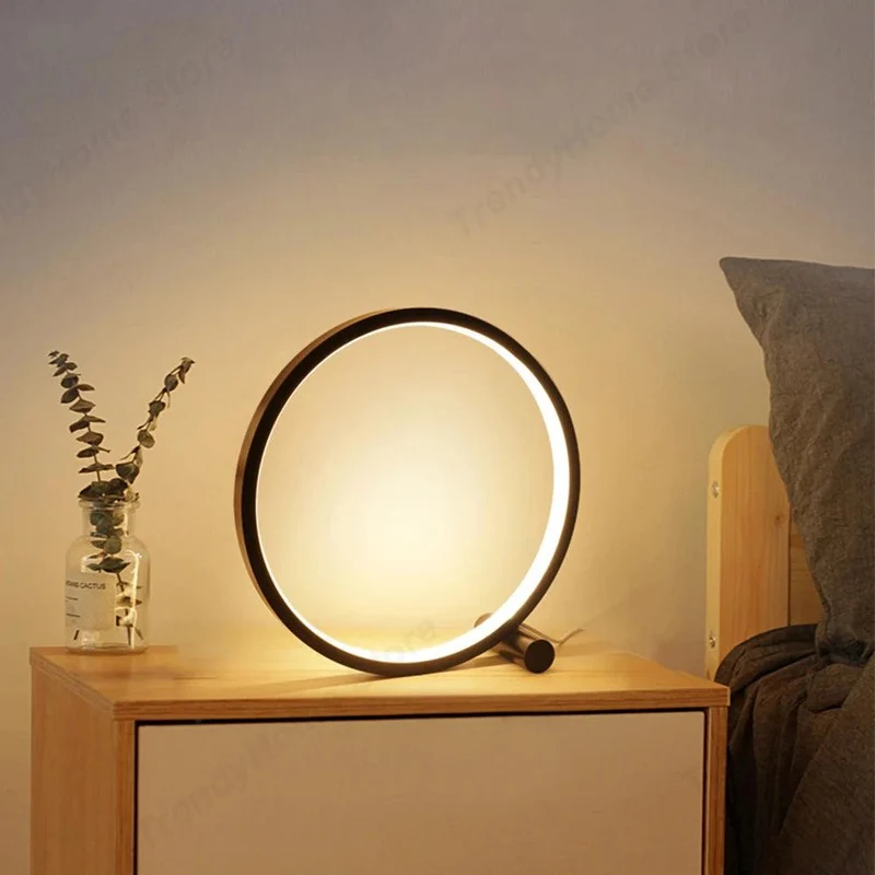 Luminaire de Table / Chevet / LUXA