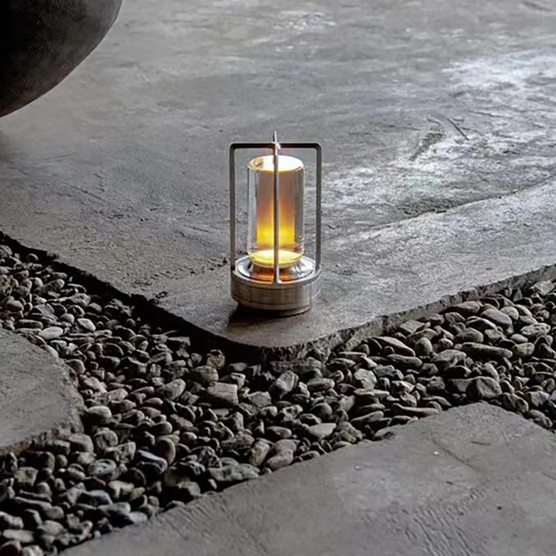 Luminaire de Table / Chevet / FIRE