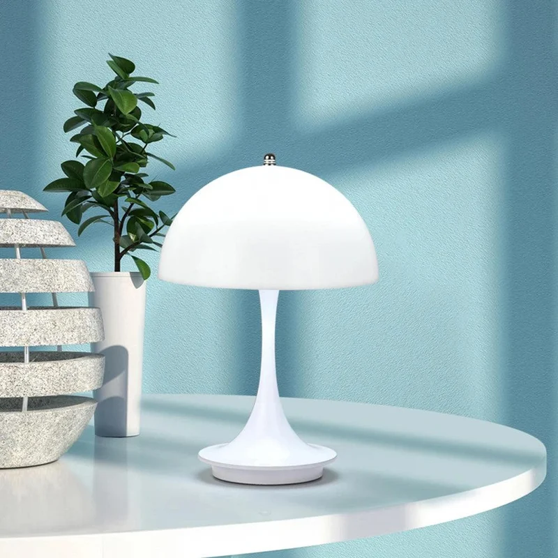 Luminaire de Table / Chevet / BRIOTA