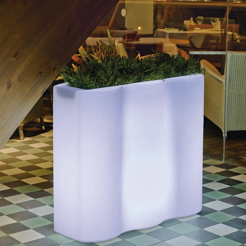 Vaso rettangolare con luce PALMERA