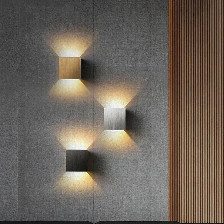 Luminaire Mural / SOLIS