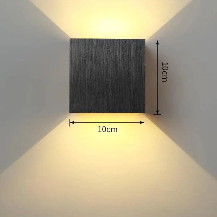 Luminaire Mural / SOLIS