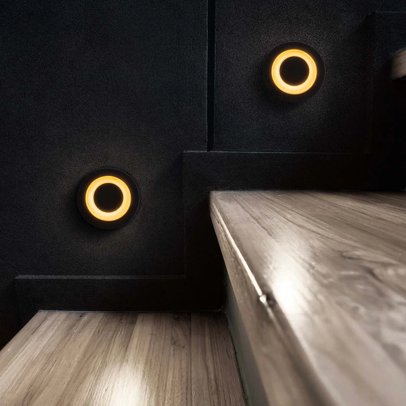 Limo - Spot LED encastré étanche en acier, style contemporain