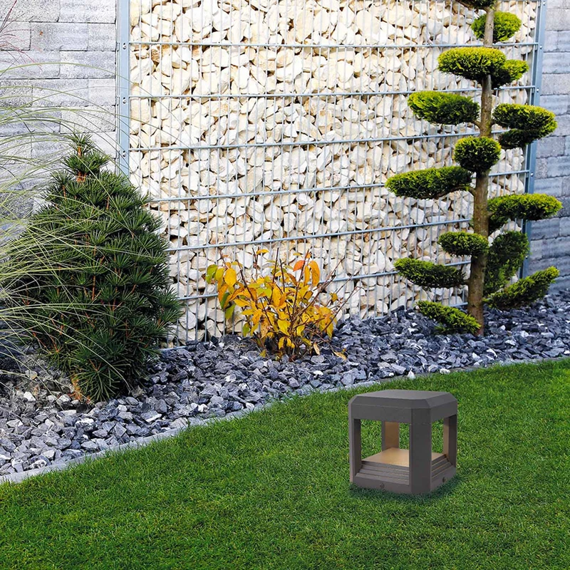 Royal Mile - Borne LED cubique en acier, style contemporain