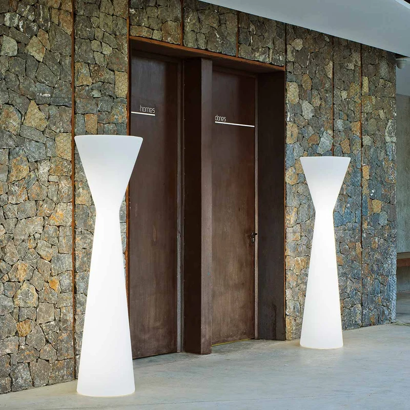 Lampada da terra Konika