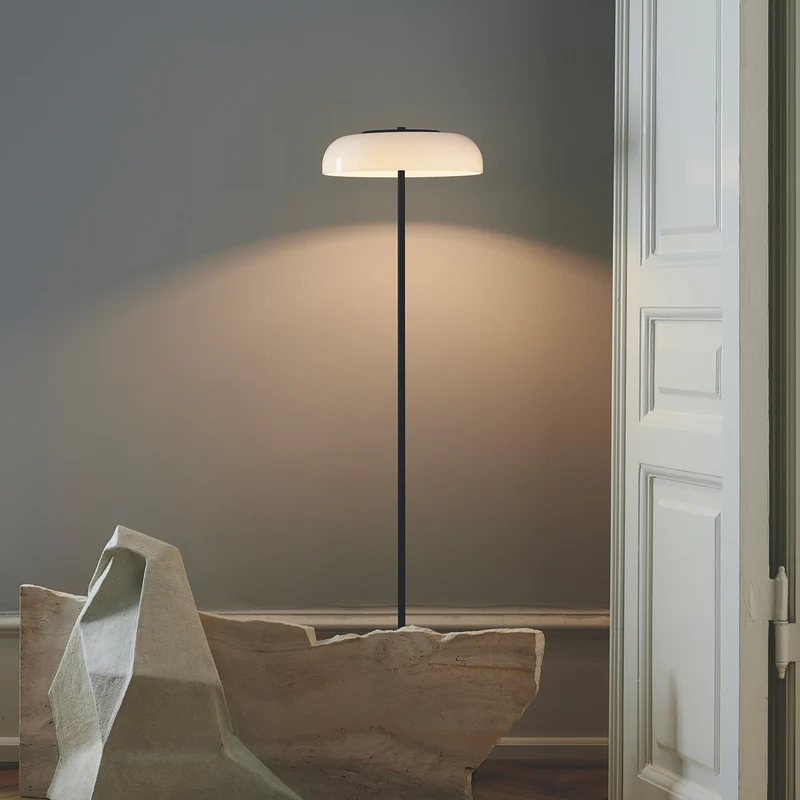 BLOSSI - Lampadaire LED en verre soufflé et acier, style Art déco