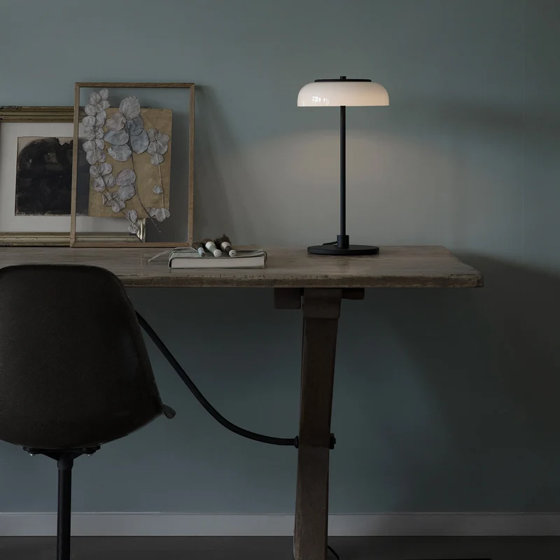 BLOSSI - Lampe à poser en verre soufflé et acier, style Art déco