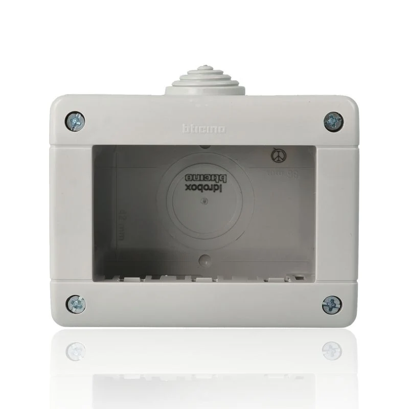 BTICINO 25403 - Custodia Ip40 Composta Da Base E Coperchio - 3 Moduli - Matix