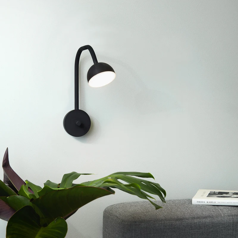 BLUSH Wall - Applique murale LED en acier et silicone, style scandinave