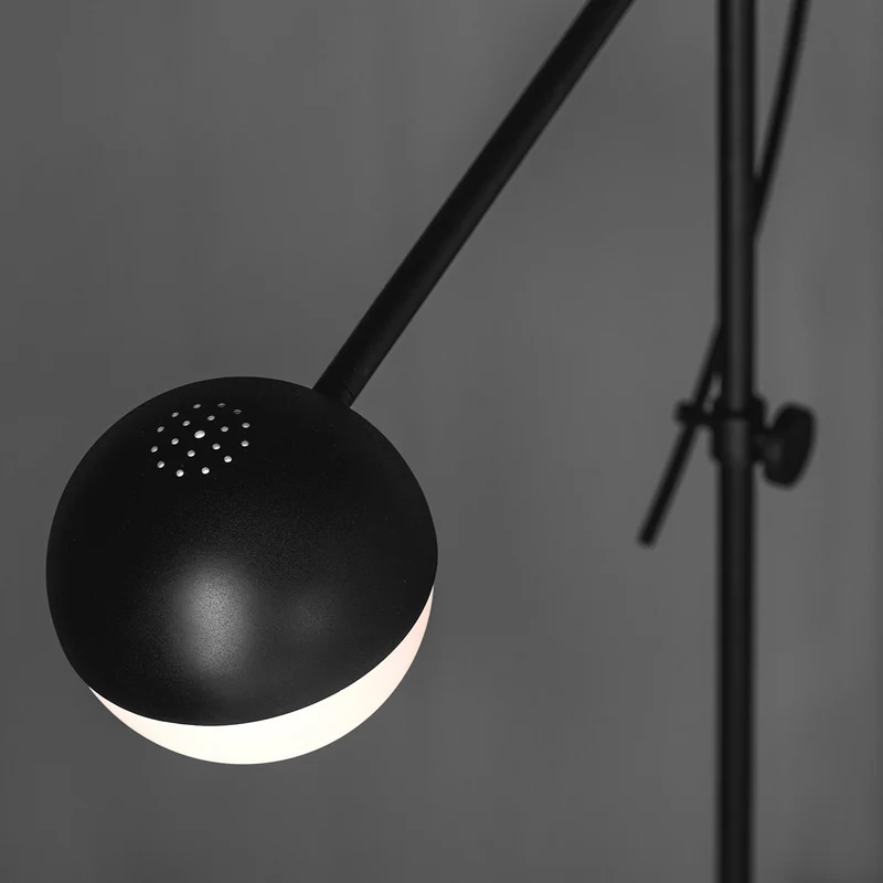BALANCER - Lampadaire en aluminium noir, style industriel