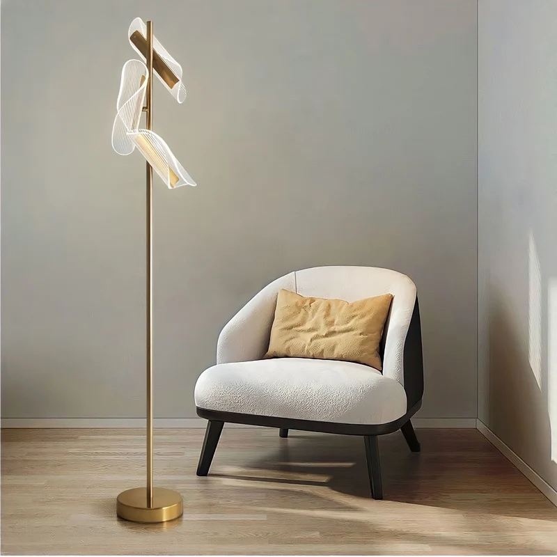 Stehlampe Nordic Lynx