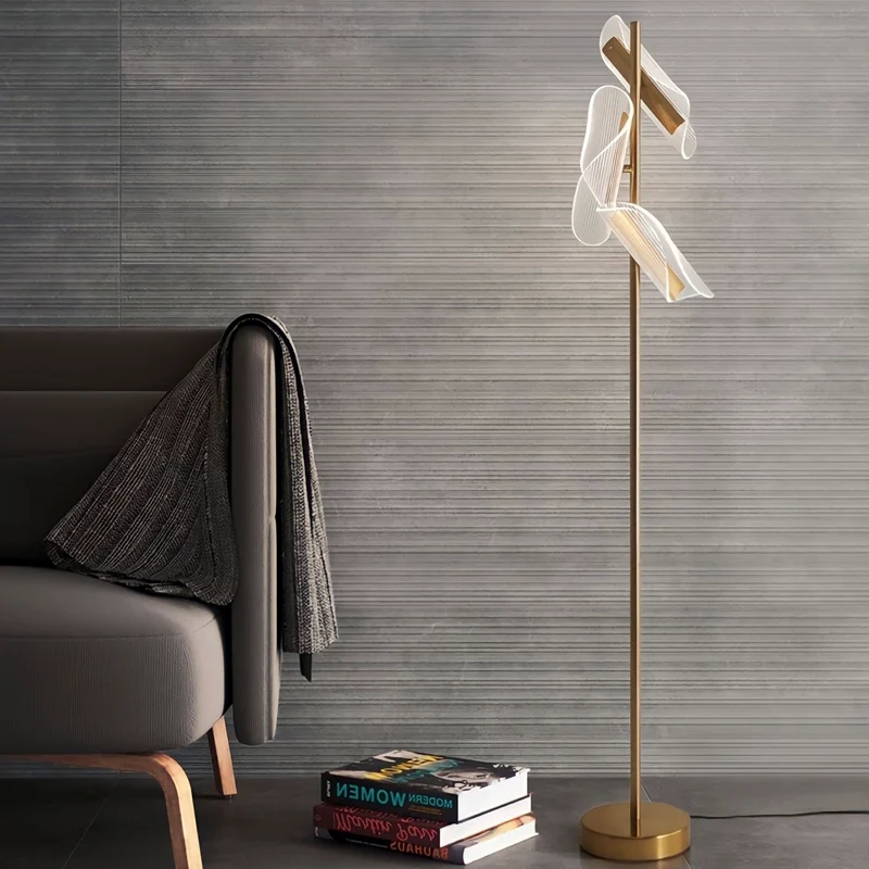 Stehlampe Nordic Lynx