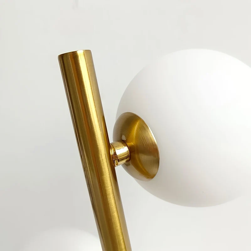 Tischlampe Nordic Boje