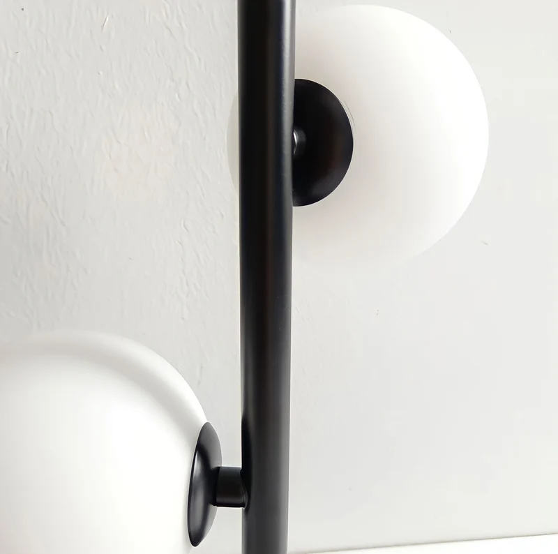 Tischlampe Nordic Boje