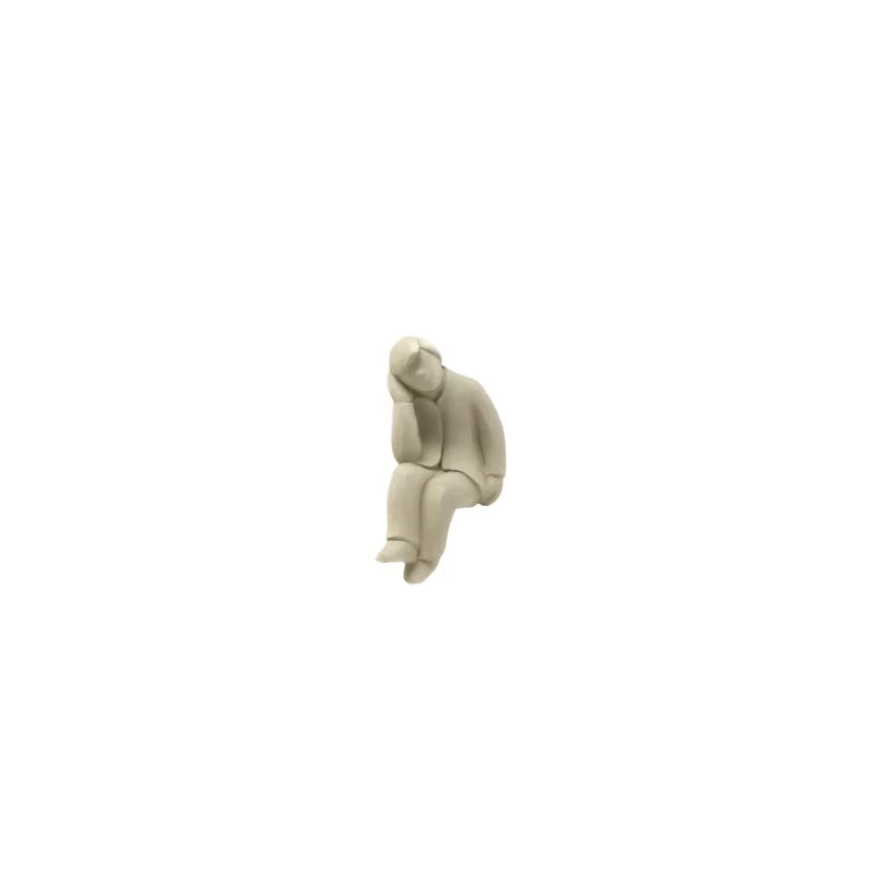 Omino B scultura L 7 H 10 cm