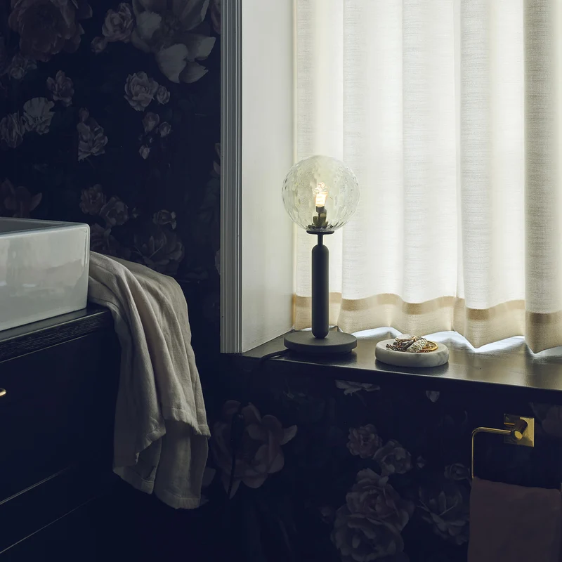 MIIRA Optic Table - Lampe à poser en verre optique et acier, style Art déco